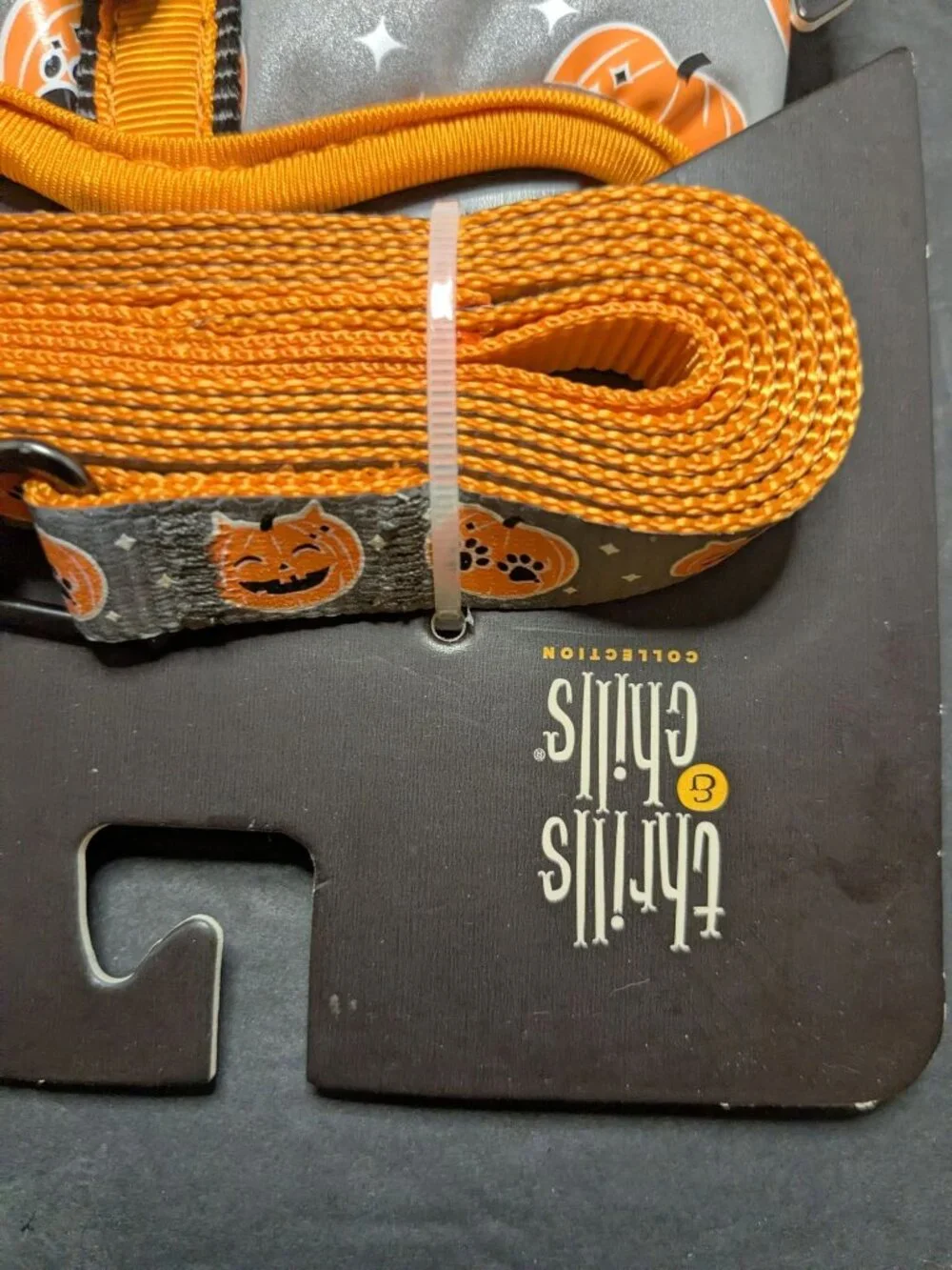 Thrills & Chills Reflective Kitten Harness & Leash Pumpkin Halloween Theme